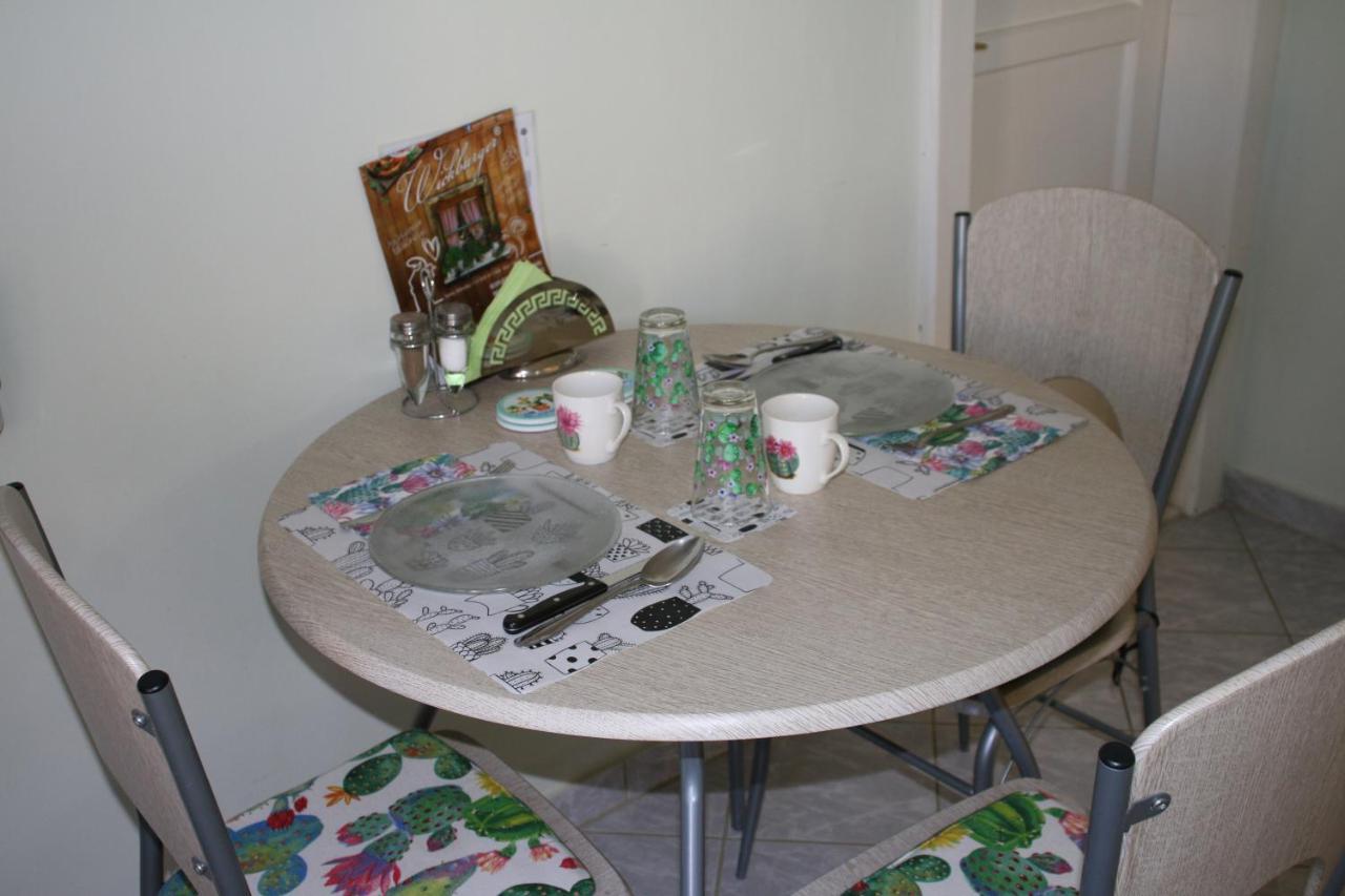 Green Cactus Rooms - Unique And Cozy House Senta Екстер'єр фото